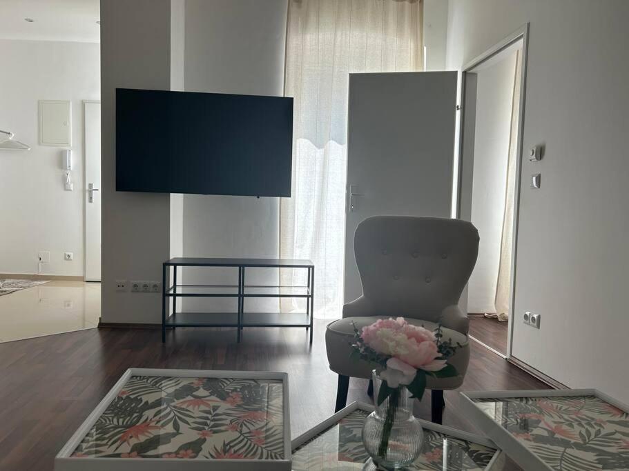 Apartment Merkur Vienna Exterior photo